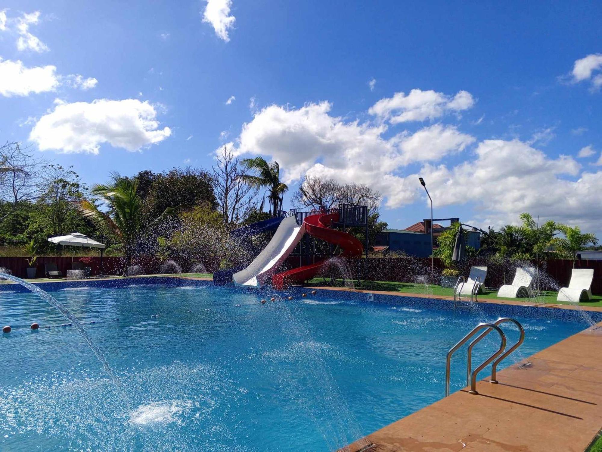 เอลิซาเบธ โฮเทล - นากา Hotel Pili  ภายนอก รูปภาพ