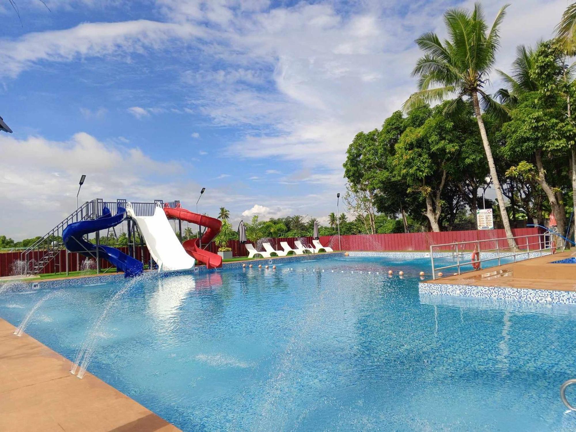 เอลิซาเบธ โฮเทล - นากา Hotel Pili  ภายนอก รูปภาพ