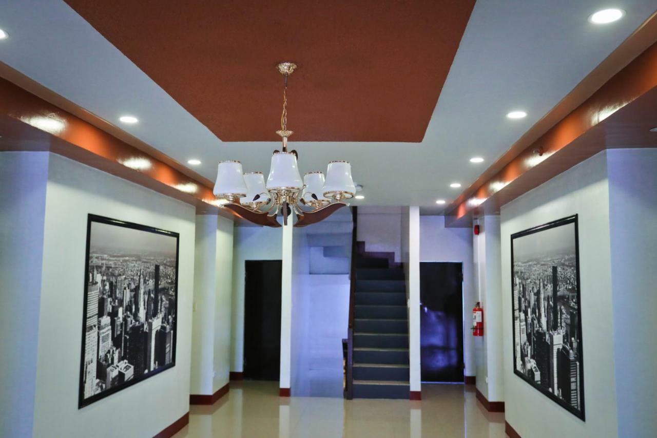เอลิซาเบธ โฮเทล - นากา Hotel Pili  ภายนอก รูปภาพ
